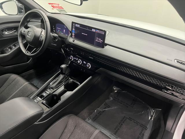 Photo of 2024 Platinum White Pearl Honda Accord Hybrid
