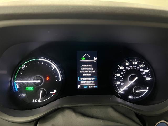 Photo of 2024 Ice Cap Toyota Sienna