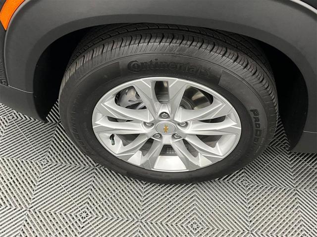 Photo of 2023 Mosaic Black Metallic Chevrolet Trailblazer