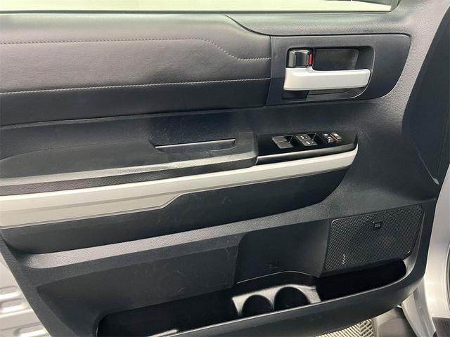 Photo of 2018 Silver Sky Metallic Toyota Tundra