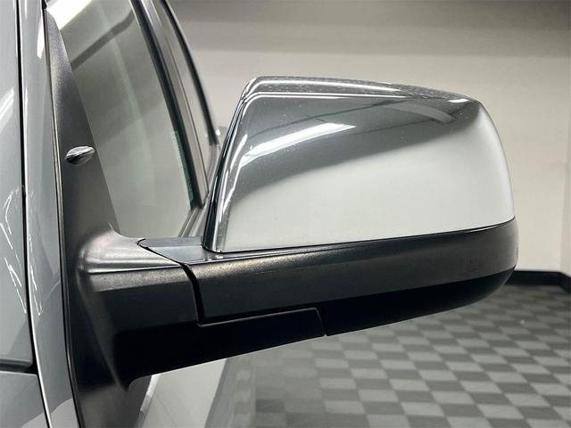 Photo of 2018 Silver Sky Metallic Toyota Tundra