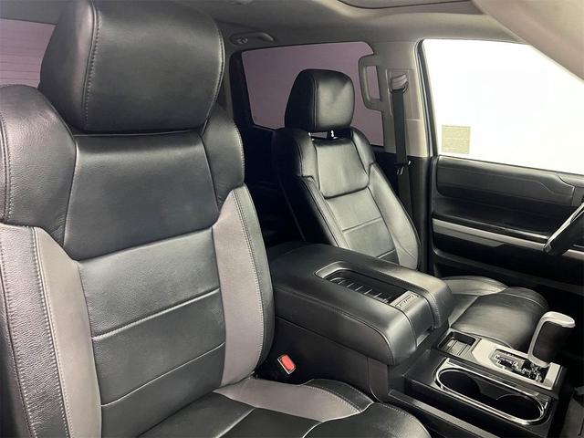 Photo of 2018 Silver Sky Metallic Toyota Tundra