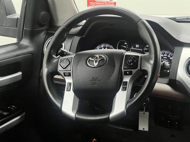 Photo of 2018 Silver Sky Metallic Toyota Tundra