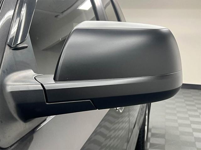Photo of 2016 Magnetic Gray Metallic Toyota Tundra