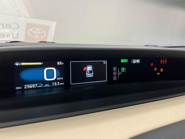 Photo of 2019 Midnight Black Metallic Toyota Prius