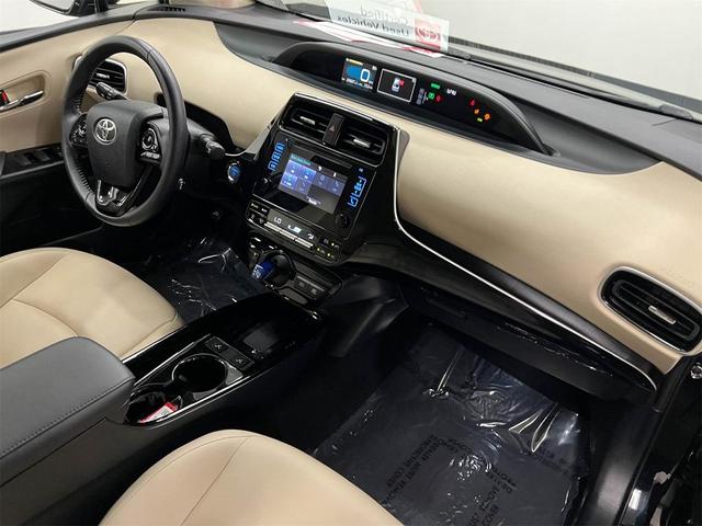 Photo of 2019 Midnight Black Metallic Toyota Prius