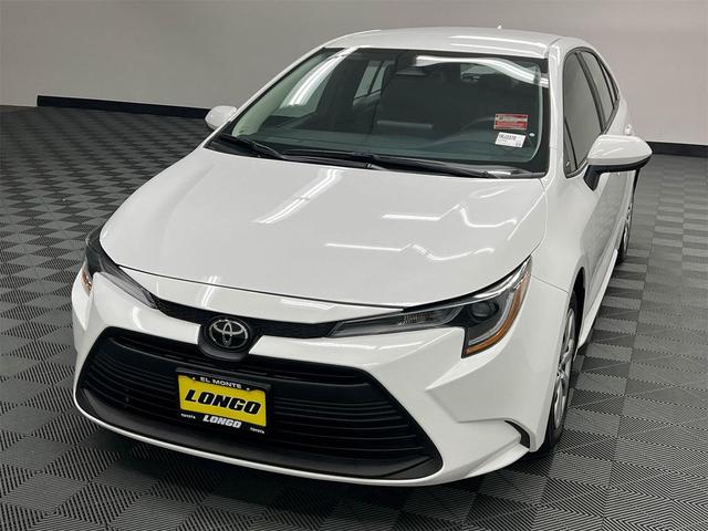 Photo of 2023 Ice Cap Toyota Corolla
