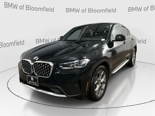 2022 BMW X4
