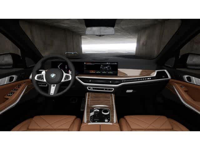 Photo of 2026 Black BMW X7