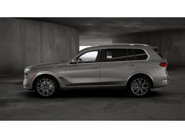 Photo of 2026 Skyscraper Grey Metallic BMW X7