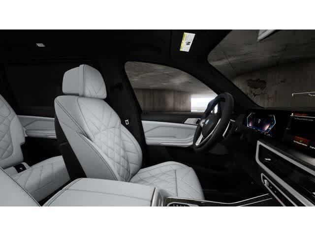 Photo of 2026 Skyscraper Grey Metallic BMW X7