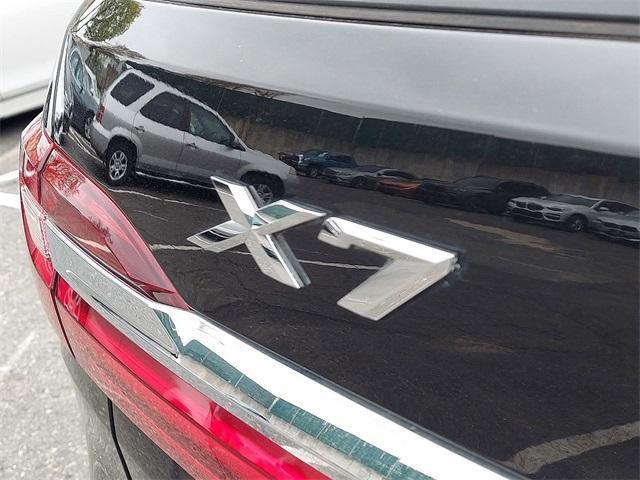 Photo of 2020 Black Sapphire Metallic BMW X7