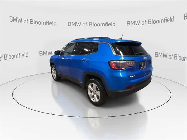 Photo of 2018 Laser Blue Pearlcoat Jeep Compass