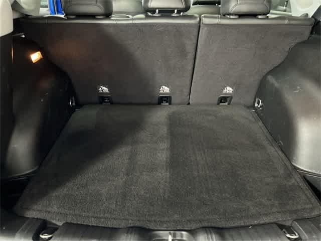 Photo of 2018 Laser Blue Pearlcoat Jeep Compass