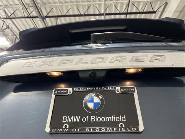 Photo of 2020 BLUE METALLIC Ford Explorer