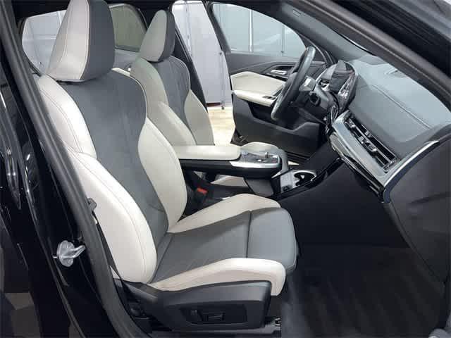 Photo of 2025 Black BMW X2