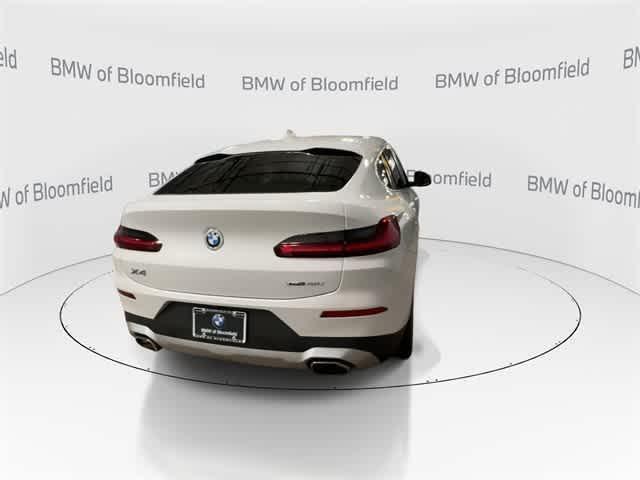 Photo of 2022 Alpine White BMW X4