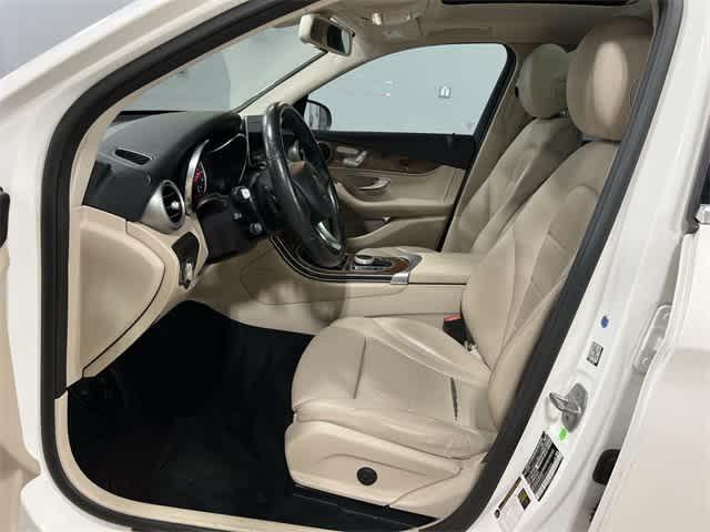 Photo of 2017 designo Diamond White Metallic Mercedes-Benz GLC 300