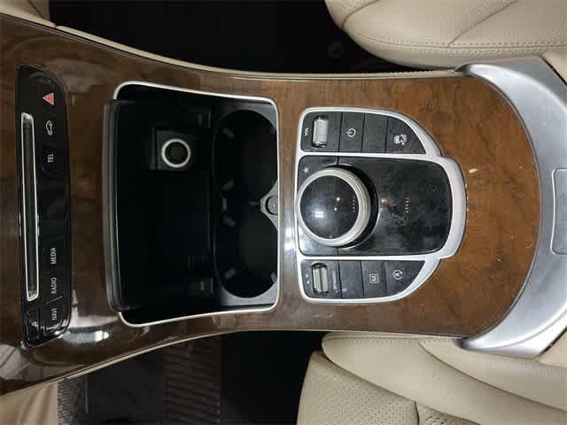 Photo of 2017 designo Diamond White Metallic Mercedes-Benz GLC 300