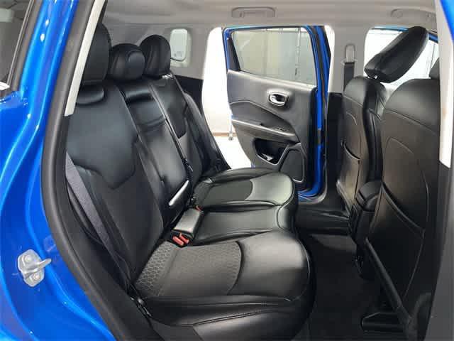 Photo of 2020 Laser Blue Pearlcoat Jeep Compass