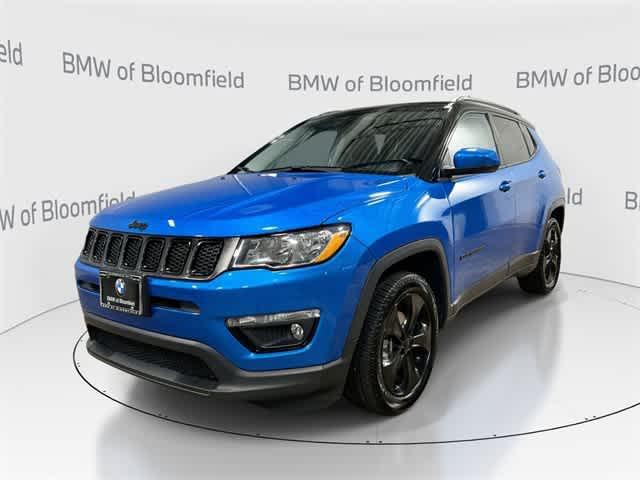 Photo of 2020 Laser Blue Pearlcoat Jeep Compass