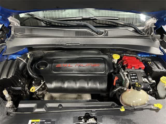 Photo of 2020 Laser Blue Pearlcoat Jeep Compass