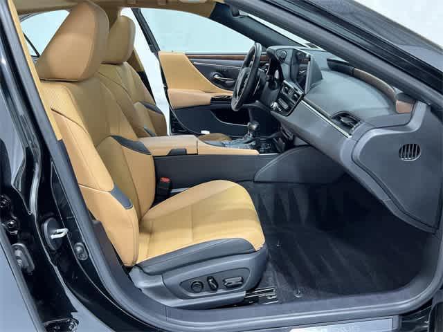 Photo of 2022 Caviar Lexus ES 300h