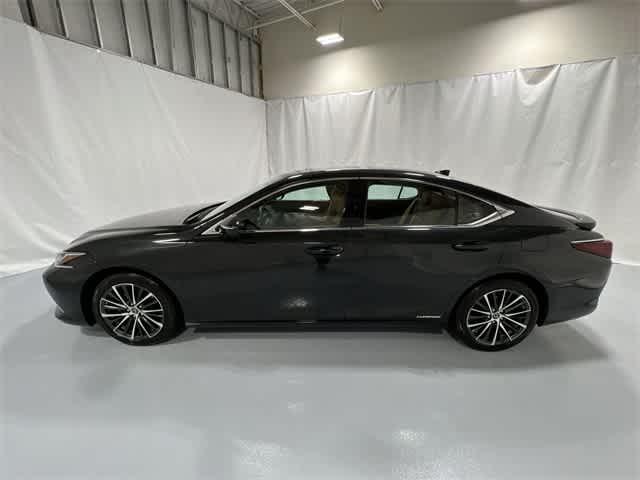 Photo of 2022 Caviar Lexus ES 300h