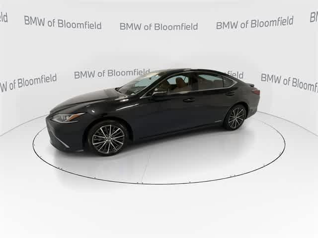 Photo of 2022 Caviar Lexus ES 300h