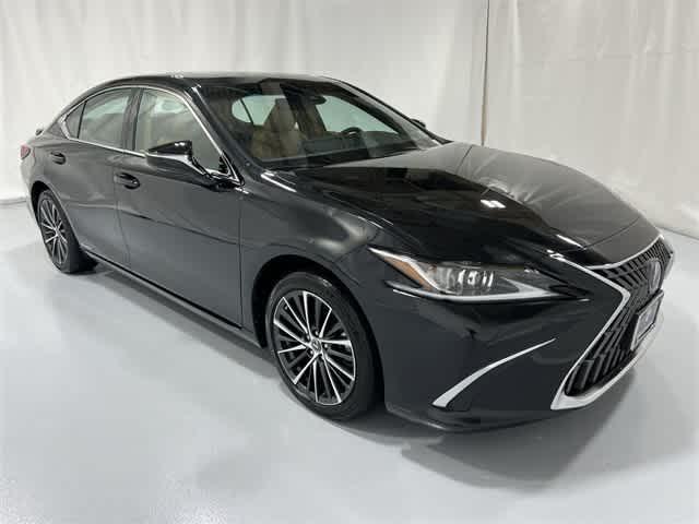 Photo of 2022 Caviar Lexus ES 300h