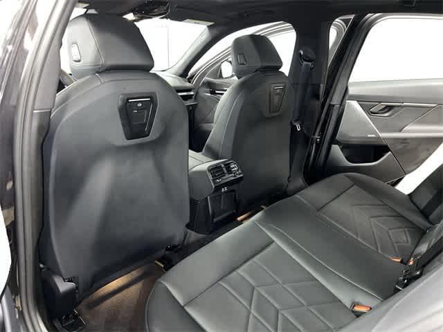 Photo of 2025 Dark Graphite Metallic BMW 530