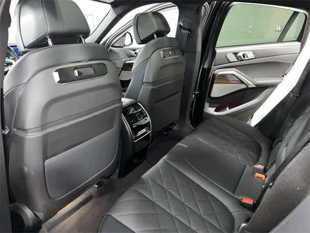 Photo of 2025 Black BMW X6
