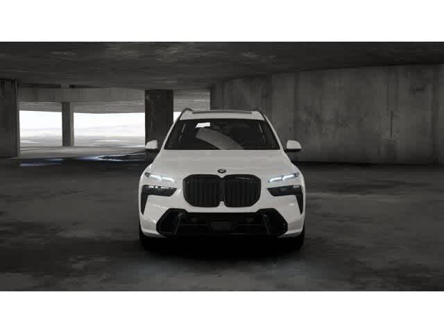 Photo of 2026 Alpine White BMW X7