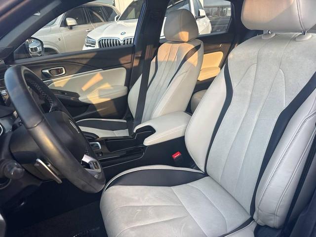 Photo of 2023 Apex Blue Pearl Acura Integra