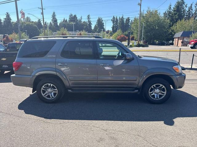 Photo of 2006 Phantom Gray Pearl Toyota Sequoia