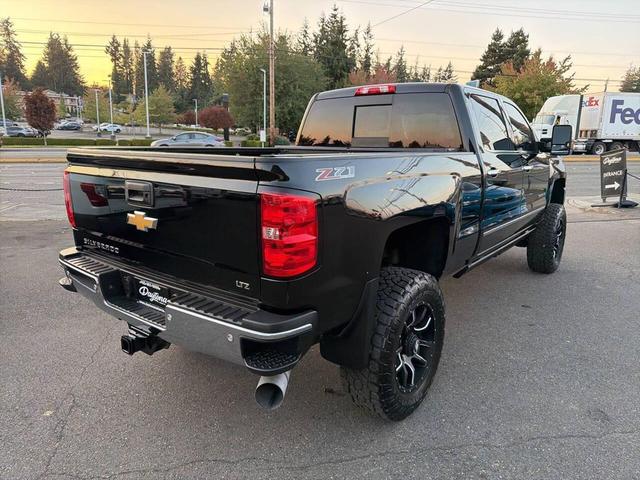 Photo of 2015 Black Chevrolet Silverado 3500