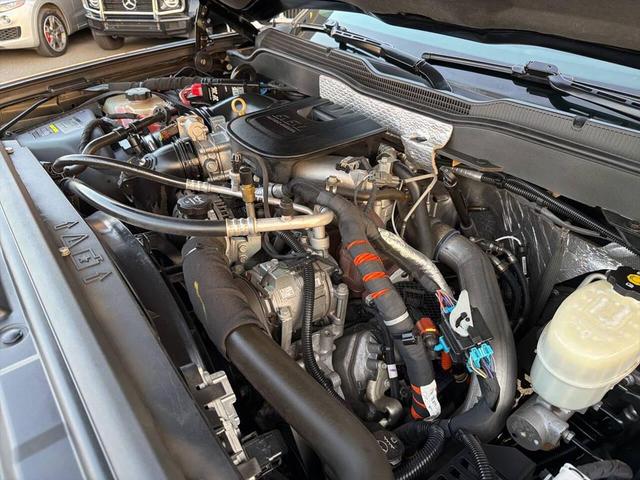 Photo of 2015 Black Chevrolet Silverado 3500