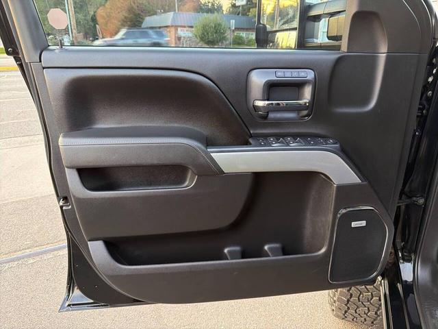 Photo of 2015 Black Chevrolet Silverado 3500