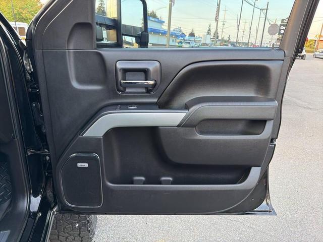 Photo of 2015 Black Chevrolet Silverado 3500
