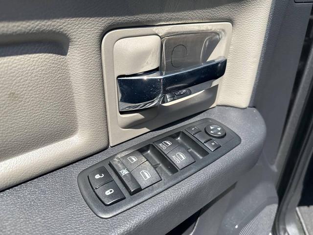 Photo of 2012 Mineral Gray Metallic Clearcoat RAM 2500
