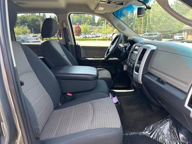 Photo of 2012 Mineral Gray Metallic Clearcoat RAM 2500