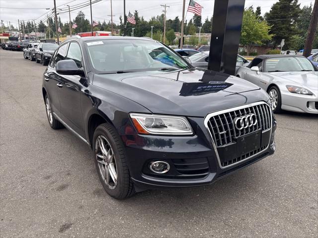 Photo of 2016 Blue Audi Q5