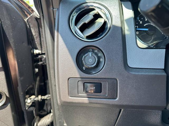 Photo of 2012 Tuxedo Black Metallic Ford F-150