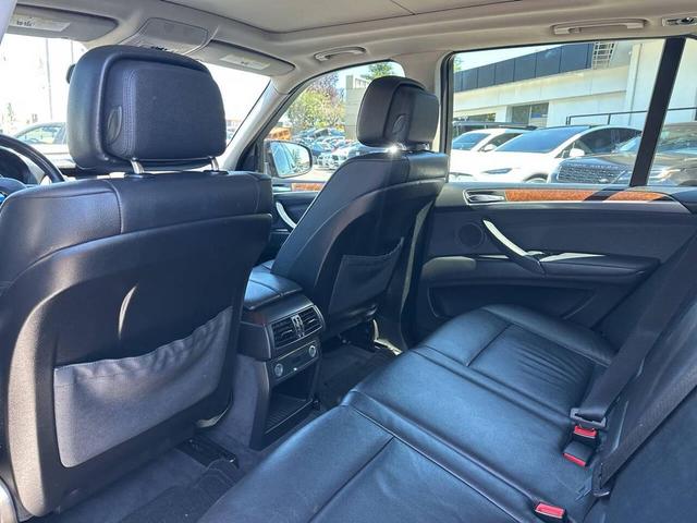 Photo of 2012 Gray BMW X5