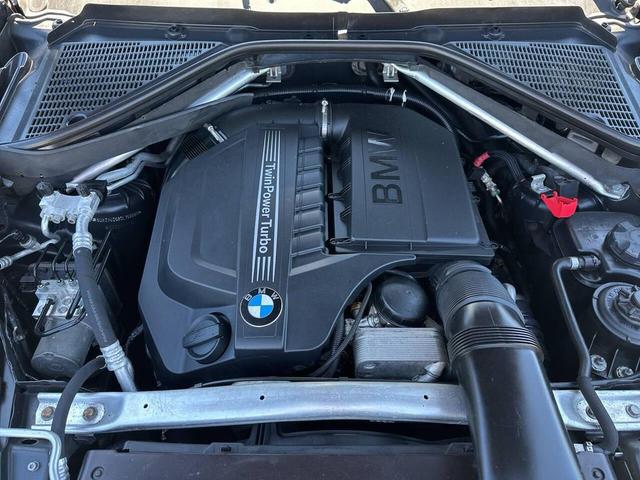 Photo of 2012 Gray BMW X5