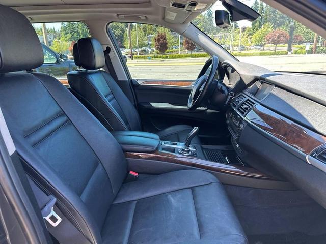 Photo of 2012 Gray BMW X5