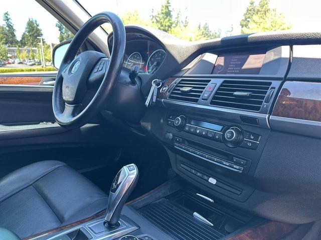 Photo of 2012 Gray BMW X5