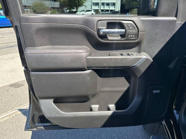 Photo of 2020 Black GMC Sierra 2500