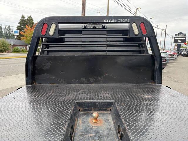 Photo of 2017 Brilliant Black Crystal Pearlcoat RAM 2500