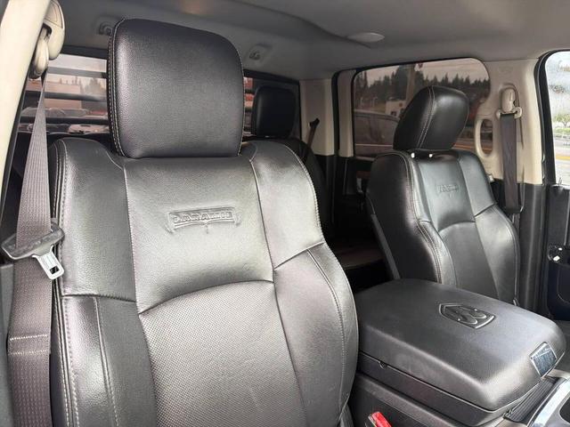 Photo of 2017 Brilliant Black Crystal Pearlcoat RAM 2500